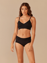 UltraModal™ Lace Plunge Bralette | Black