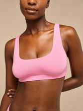 UltraModal™ FeelFree Square Neck Bralette | Pop Pink
