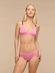 UltraModal™ FeelFree Triangle Bralette | Pop Pink
