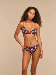 UltraModal™ FeelFree Thong | Kiss Me