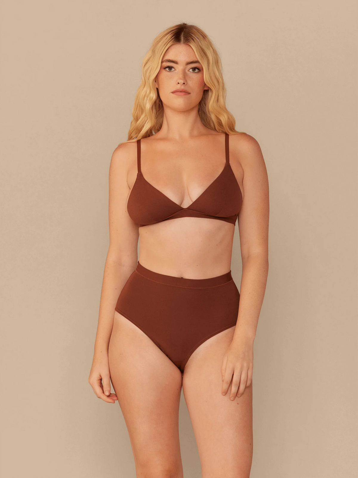 UltraModal™ FeelFree Triangle Bralette | Cedar Wood/Cedar Wood
