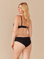 Seamless Plunge Bralette | Black