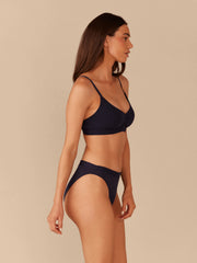 UltraModal™ FeelFree Ruched Bralette | Dark Sapphire/Dark Sapphire