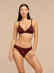 UltraModal™ FeelFree Triangle Bralette | Spot of Love
