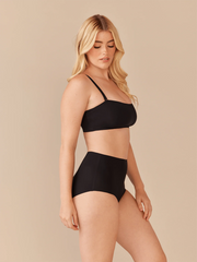Seamless High-Waisted Shortie | Black